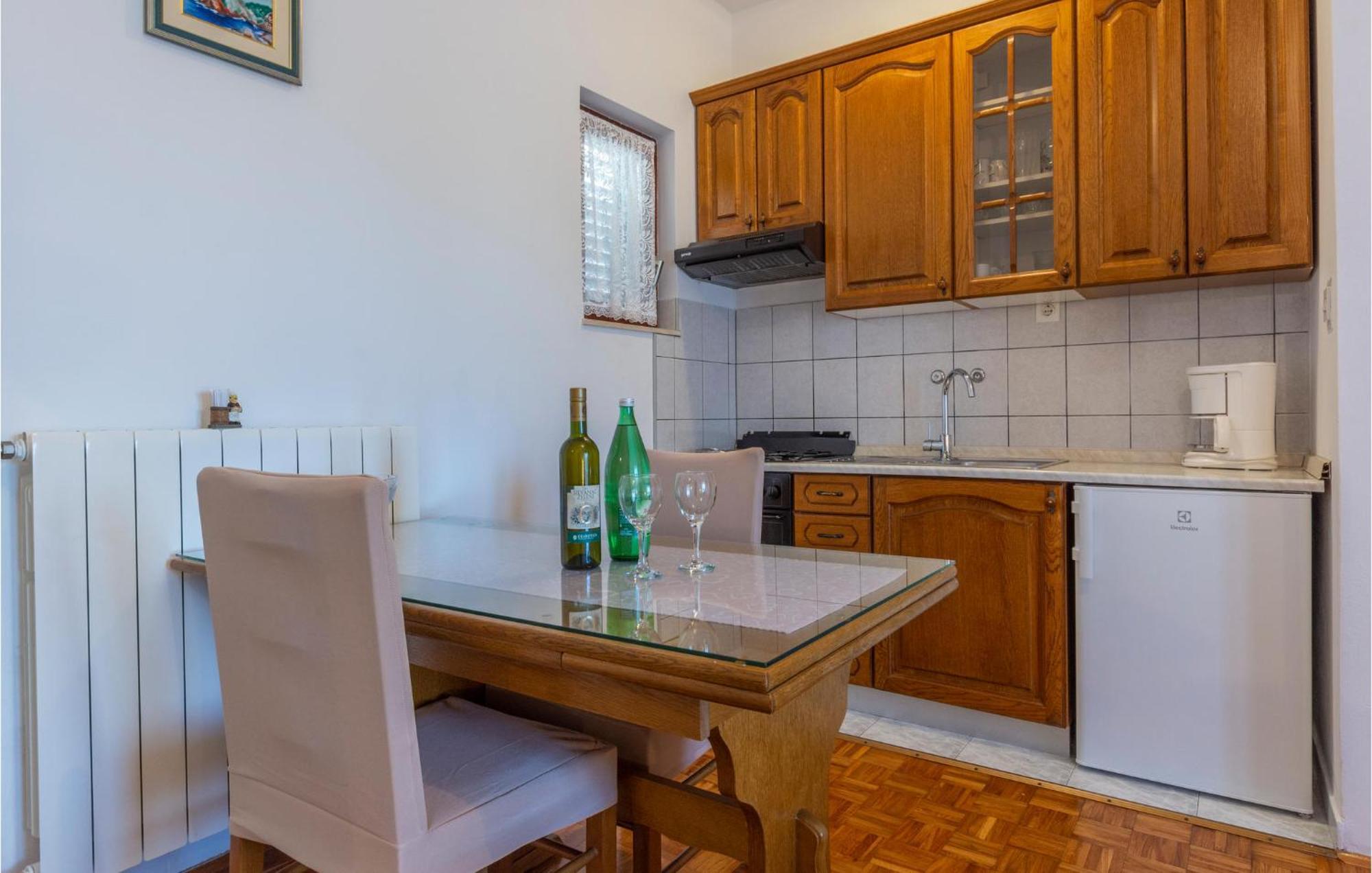Lovely Apartment In Stobrec With Wifi สปลิท ภายนอก รูปภาพ