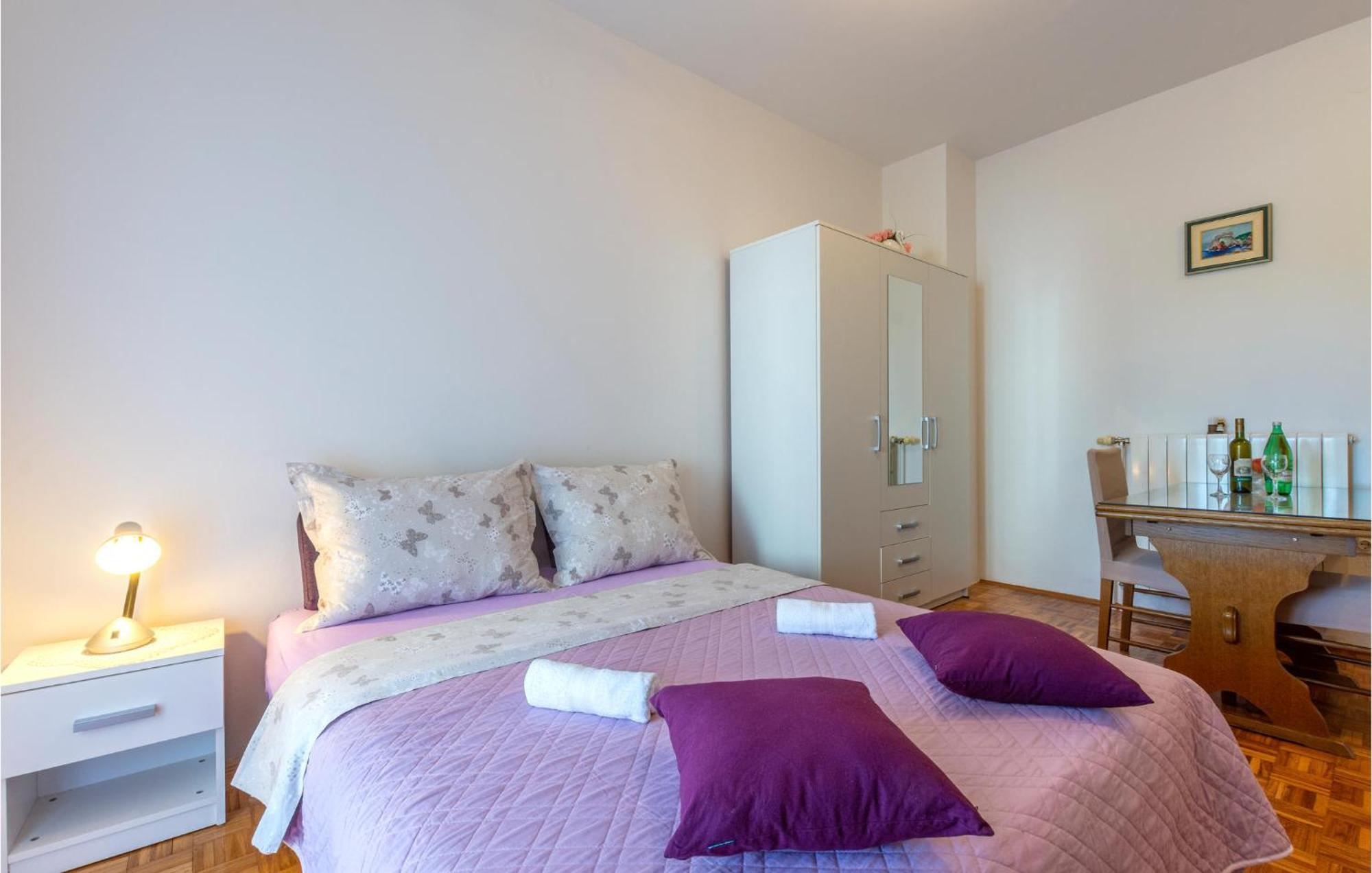 Lovely Apartment In Stobrec With Wifi สปลิท ภายนอก รูปภาพ